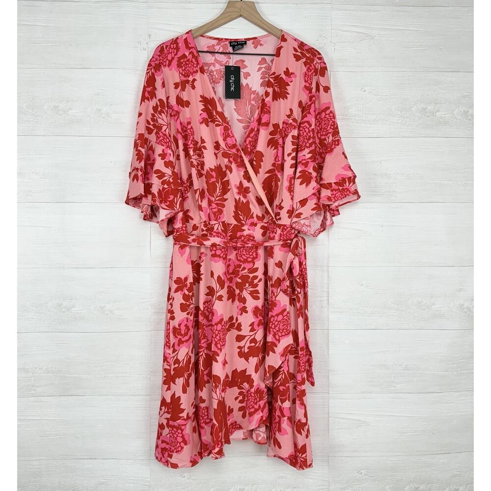 NWT City Chic Scarlet Faux Wrap Dress Size 2X Floral Red Ruffle Sleeves Tiered‎